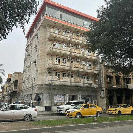 Malik Dijlah Hotel Багдад Экстерьер фото